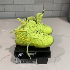 Nike Little Posite Pro TD in Volt and Black Toddler Sneaker 7c